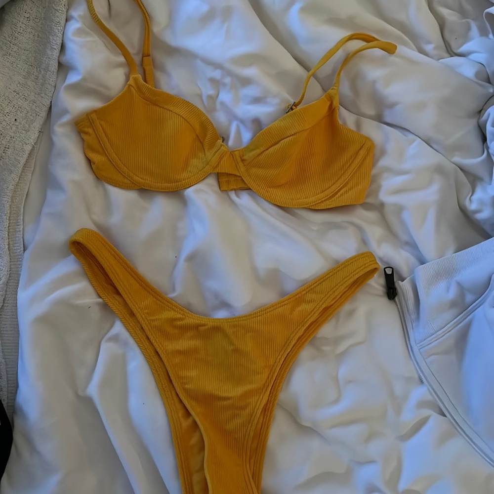 Abercrombie bikini